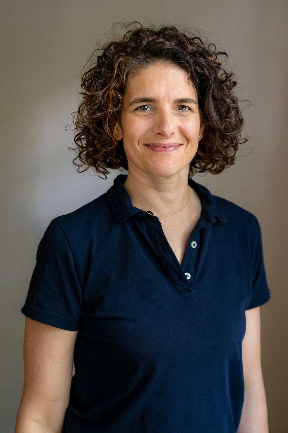 Dr. Elena Lardi 